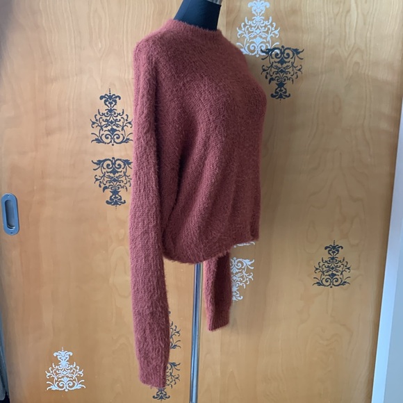 NEW - Audrey 3+1 Crew Neck Fuzzy Sweater - Picture 11 of 16